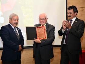 Dres. Eduardo Ortega y Esteban Rodríguez y Sr. Óscar Galindo