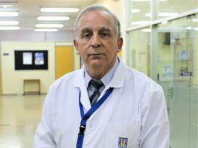 Dr. Alex Bustos Leal