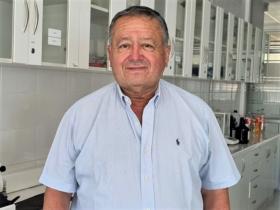 Dr. Enrique Olave Riffo