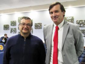 Dr. Fernando Véliz y Sr. Luis Alberto Lindermeyer