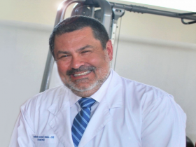 Dr. Juan Carlos Molina Yons