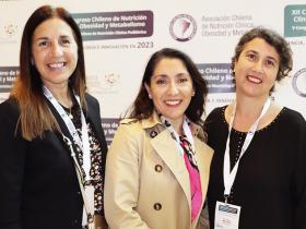 QF. Mariela Suárez, Dra. Paulina Fuentes y QF. Daisy Miranda