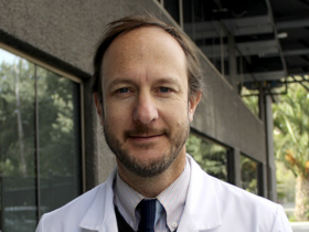 Dr. Rodrigo Figueroa