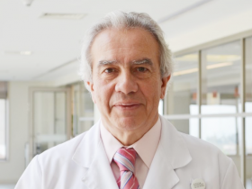 Dr. Enrique Oyarzún