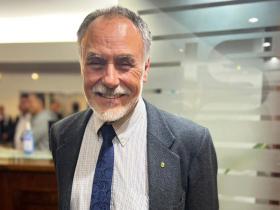 Dr. Andrés Venegas Vera