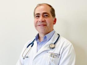 Dr. Carlos Castillo Bazán