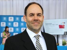 Dr. Andrés Gerhard Castaño