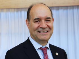 Dr. Jorge Fabres Biggs