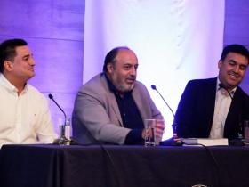Dres. Claudio Vega, Carlos del Valle y Víctor Osorio