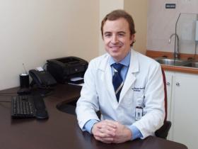 Dr. René Hameau Davanzo