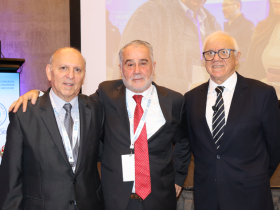 Dres. Alex Valenzuela, Patricio Contreras y Fernando Vio