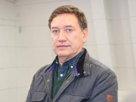 Dr. Ervin Schumacher Cárdenas