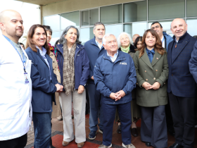 Operativo médico público-privado O’Higgins, Región de O’Higgins, listas de espera en salud, reducción de listas de espera, Clínica MEDS, Ministerio de Salud de Chile, Minsal, Servicio de Salud O’Higgins, Fundación 7 Sueños, Dr. Enrique Paris, Dr. Alfredo Misrajis, Dr. Sebastián Urzúa, Hospital de Santa Cruz, Hospital de San Fernando, Hospital de Rengo, Hospital de San Vicente de Tagua Tagua, Hospital de Chimbarongo, CESFAM Santa Cruz, CESFAM Chépica, CESFAM Pumanque, atención médica especializada, consultas de especialidad, intervenciones quirúrgicas, procedimientos médicos, traumatología, urología, ginecología, otorrinolaringología, gastroenterología, medicina interna, pediatría, dermatología, kinesiología integral, prevención en salud, Vital Check, MEDS Healthy, salud mental en pacientes oncológicos, simulación clínica en salud, red de urgencia regional, Red Asistencial Servicio de Salud O’Higgins, colaboración público-privada en salud, Laboratorios SAVAL, Centro SAVAL, Emilio Saval, acceso oportuno a la salud, fortalecimiento del sistema sanitario, atención de pacientes en lista de espera