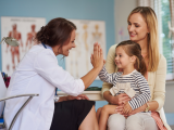 trastornos hidroelectrolíticos, equilibrio ácido-base, trastornos ácido-base, fisiología hidroelectrolítica, fisiología ácido-base, hidratación pediátrica, hiponatremia, hipernatremia, hipokalemia, hiperkalemia, acidosis metabólica, alcalosis metabólica, deshidratación pediátrica, medio interno, fisiopatología pediátrica, diagnóstico y manejo de trastornos hidroelectrolíticos, medicina pediátrica, educación médica continua, curso de fisiología ácido-base e hidroelectrolíticos, Universidad de Tarapacá, Facultad de Medicina Universidad de Tarapacá, Hospital Dr. Juan Noé Crevani, Hospital Dr. Exequiel González Cortés, Hospital Guillermo Grant Benavente, Jean Grandy Henríquez, Nicole Bascur, Camila Xie Fu, Gabriel Gallardo Letelier, Arica, pediatría, nefrología pediátrica