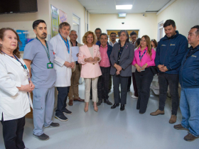 operativo oftalmológico, salud visual, estrabismo, Hospital Regional de Iquique, Hospital Regional Doctor Ernesto Torres Galdames, Servicio de Salud Tarapacá, Sociedad Chilena de Oftalmología, Sochiof, Gobierno Regional de Tarapacá, Christopher Espinoza, Patricio Meza, listas de espera en salud, atención oftalmológica, resolución quirúrgica, subespecialistas en oftalmología, cirugía de estrabismo, Hospital Clínico de la Universidad de Chile, reducción de listas de espera, salud pública en Tarapacá, operativo de salud en Iquique