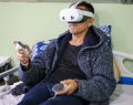 realidad virtual en hospitales, realidad virtual en Coquimbo, Hospital San Pablo de Coquimbo, Unidad de Medicina, pacientes de larga estadía, hospitalización prolongada, humanización de la atención en salud, rehabilitación hospitalaria, tecnología aplicada a la salud, experiencias inmersivas, bienestar de pacientes hospitalizados, prevención de complicaciones hospitalarias, terapia ocupacional, Carlos Gutiérrez, Karen Goubet, Municipalidad de Coquimbo, Dirección de Desarrollo Comunitario (DIDECO), Programa Red Local de Apoyos y Cuidados, Museo de Realidad Virtual de Coquimbo