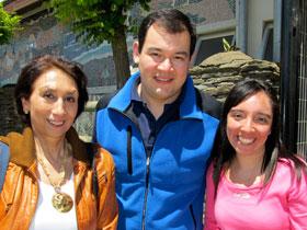 Dres. Rosario Alarcón, Patricio Damke y Loreto Agurto