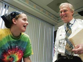Jeanna Giese y Dr. Willoughby