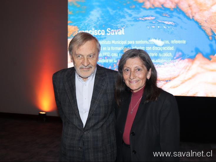 Laboratorios SAVAL celebra 87 años de línea oftalmológica