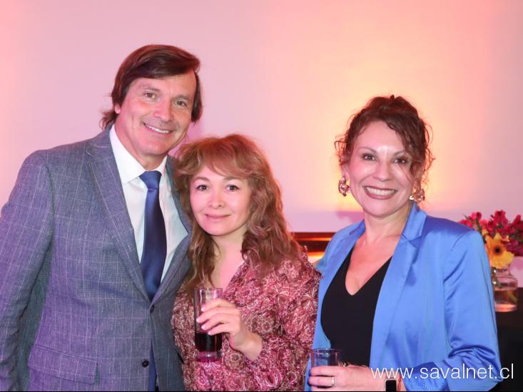 Laboratorios SAVAL celebra 87 años de línea oftalmológica