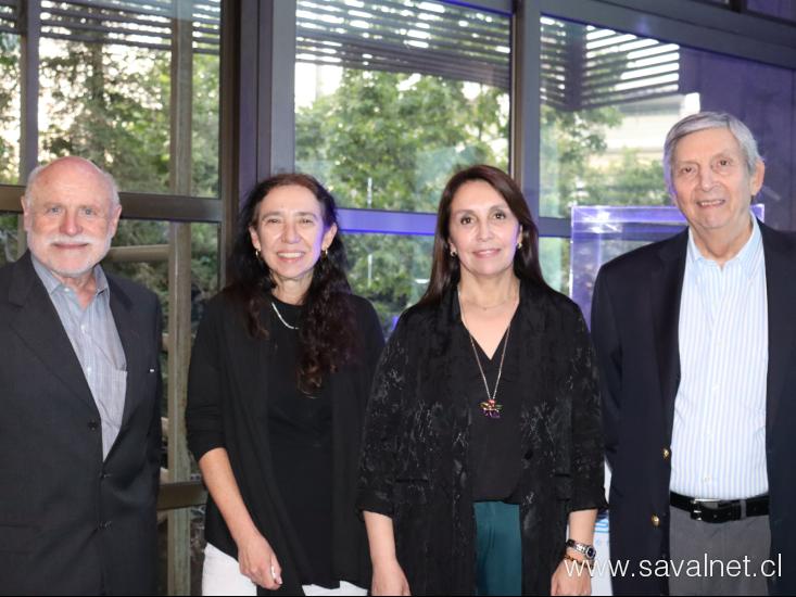 Arte y medicina se reúnen en el Calendario SAVAL 2026