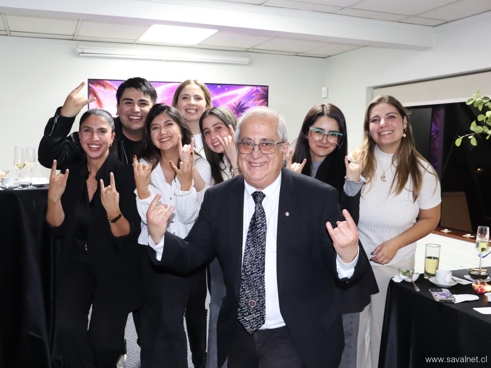 Bienvenida a futuros pediatras UdeC