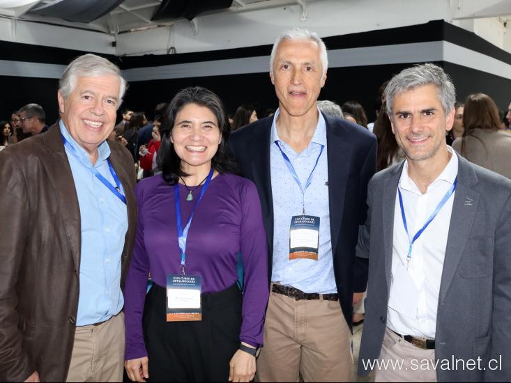 El conocimiento se une a la experiencia