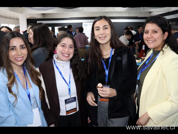 El conocimiento se une a la experiencia